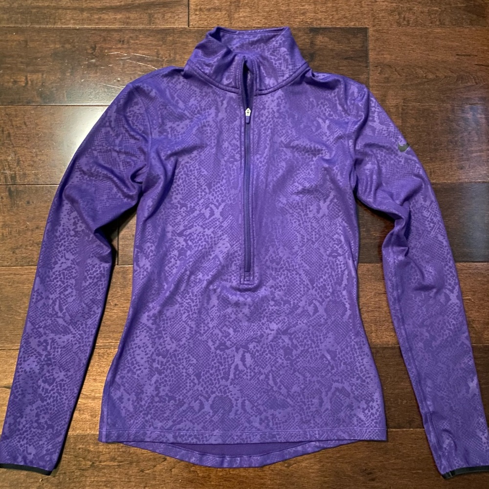 Nike Dri-Fit pullover